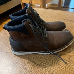 Sonoma brown boots